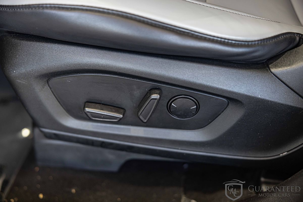 2021 Ford Explorer XLT - Photo 23