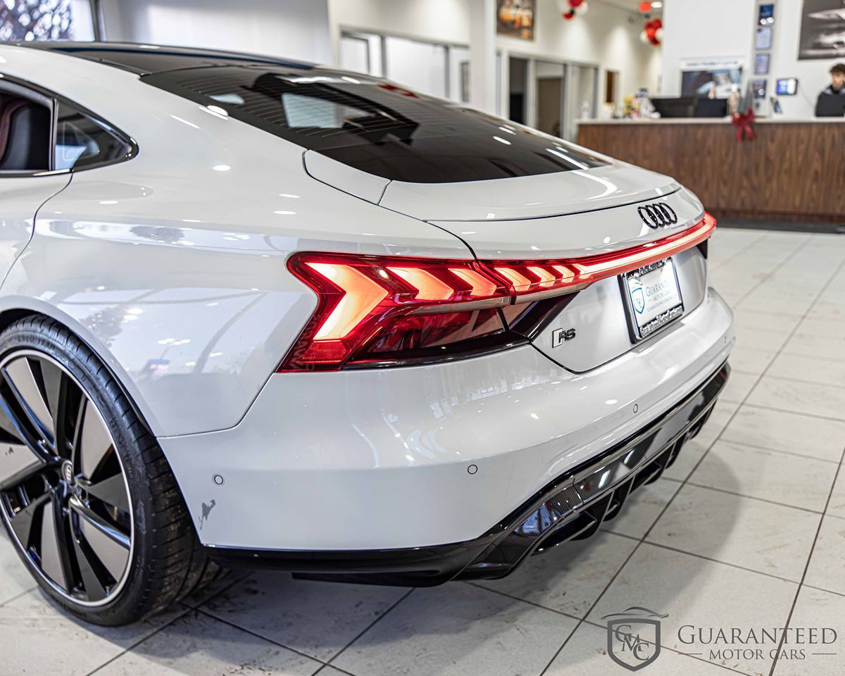2022 AUDI RS E-TRON GT - Image 14