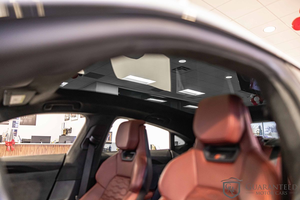 2022 AUDI RS E-TRON GT - Image 19