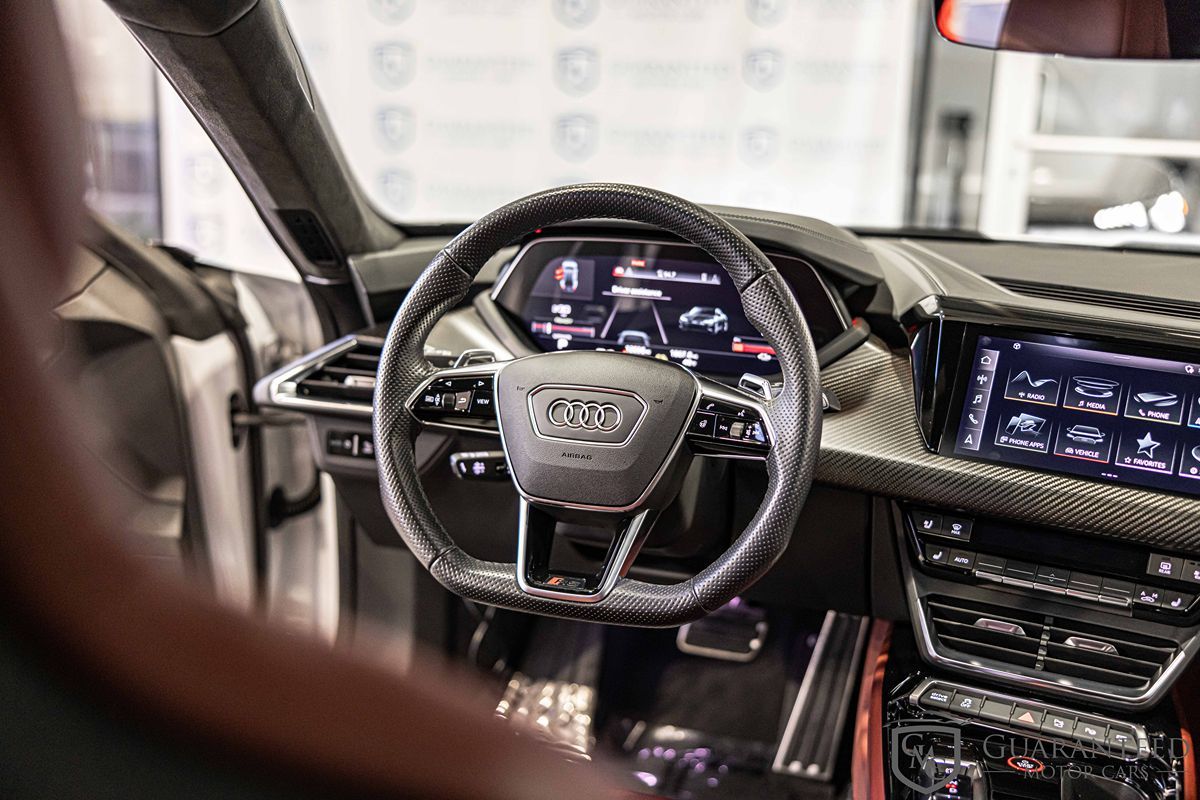 2022 AUDI RS E-TRON GT - Image 38