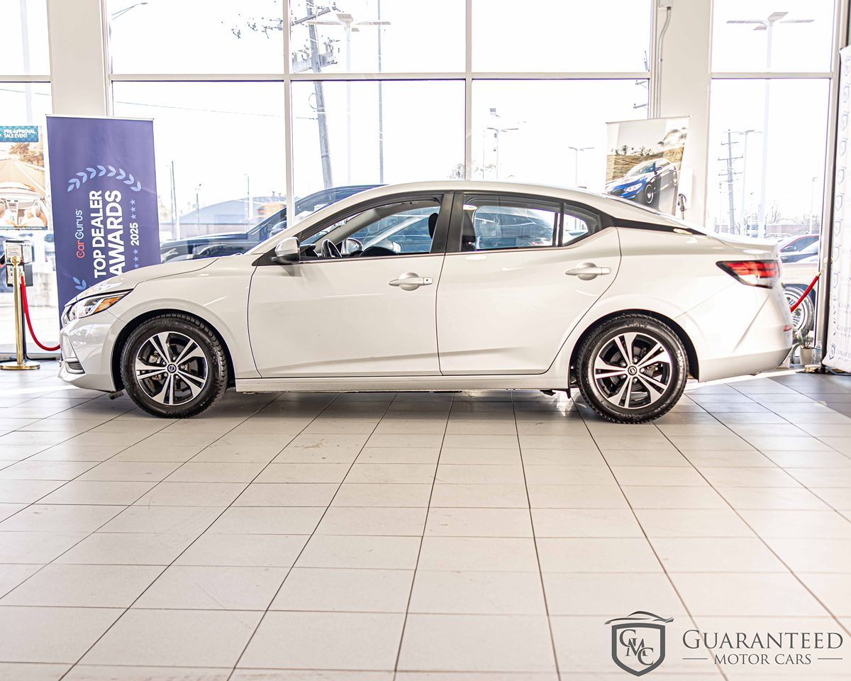 2023 Nissan Sentra SV photo 3