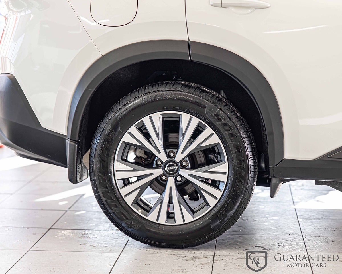 2023 NISSAN ROGUE - Image 10