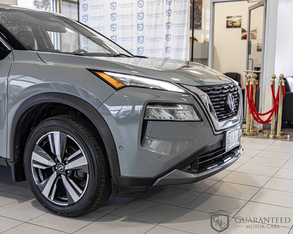 2022 Nissan Rogue SL photo 3