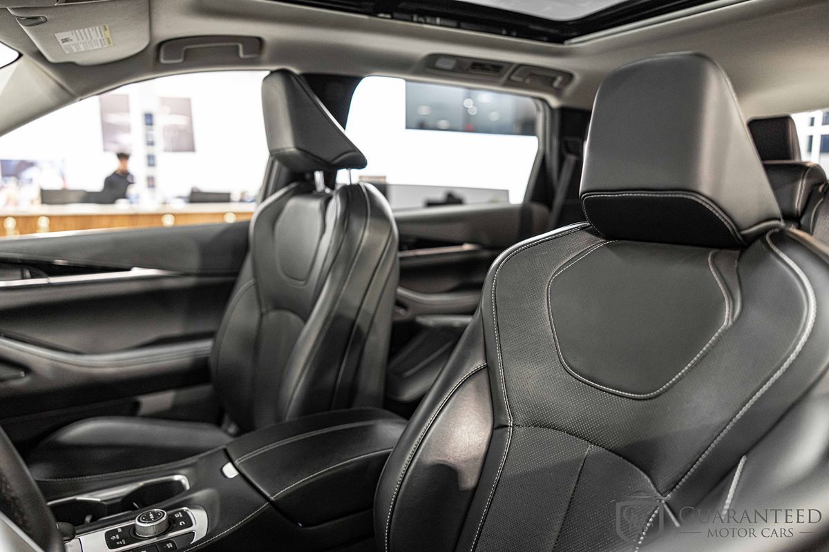 2023 INFINITI QX60 - Image 19