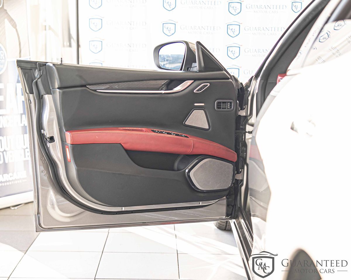 2018 MASERATI GHIBLI - Image 35