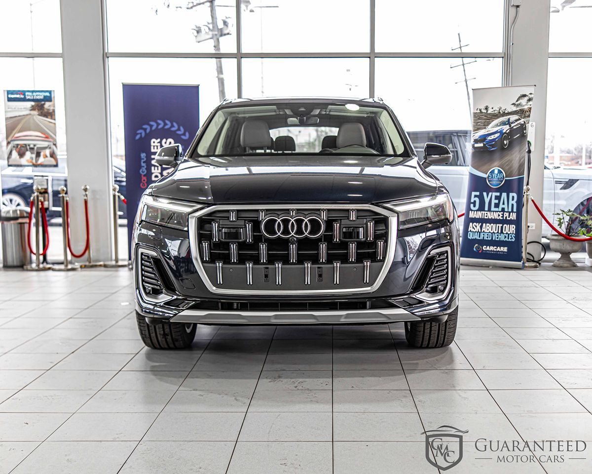 2025 AUDI Q7 - Image 3