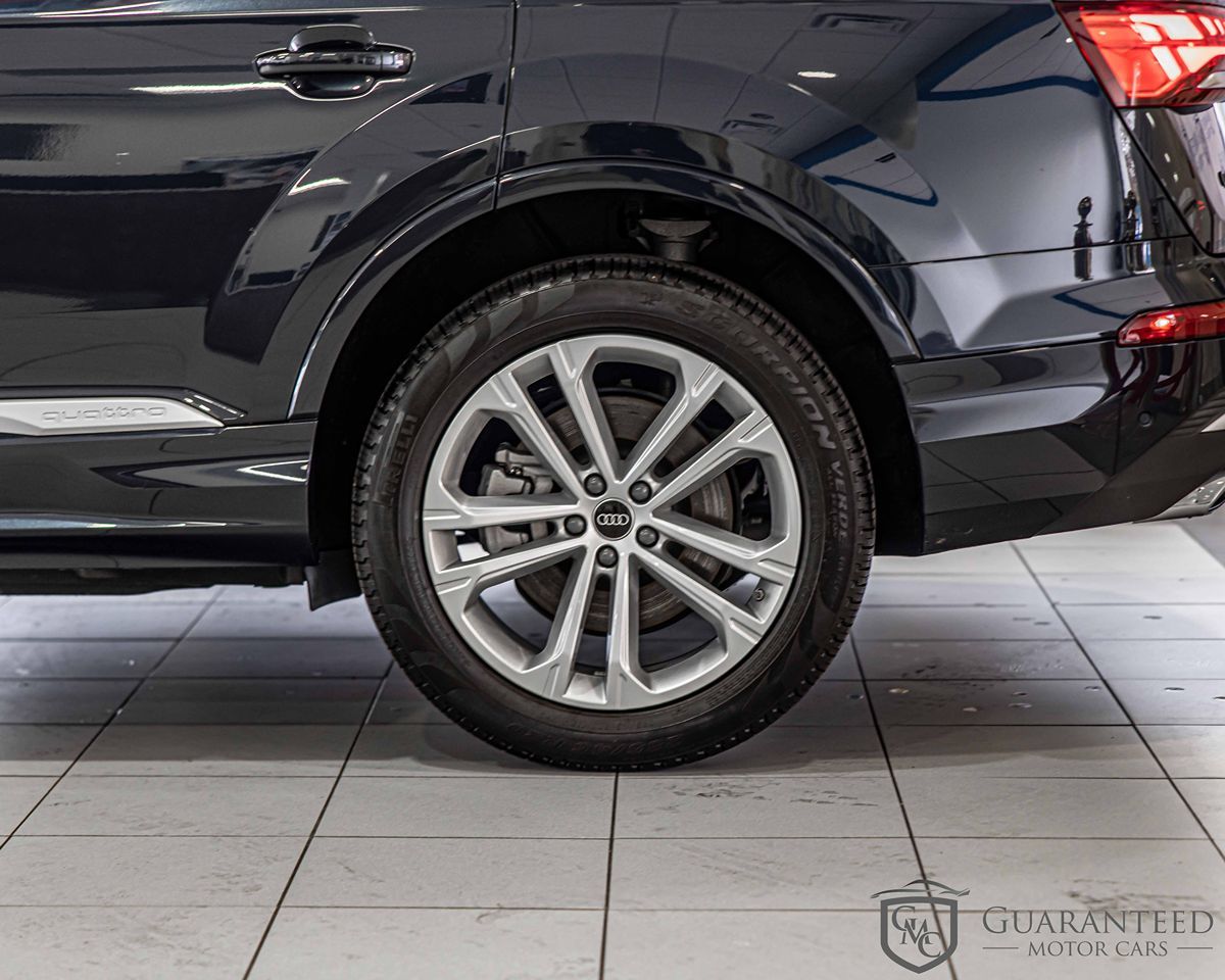 2025 AUDI Q7 - Image 8