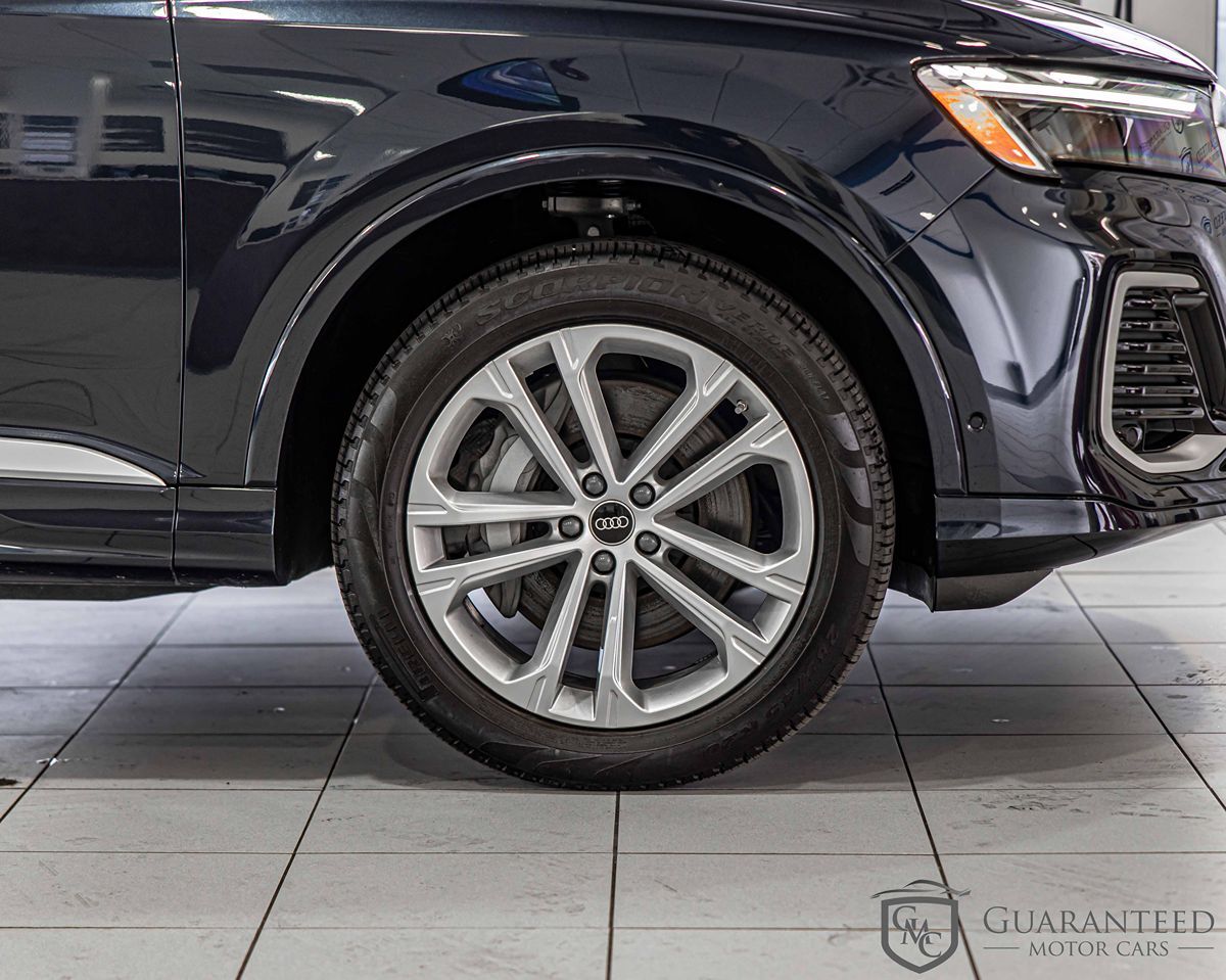 2025 AUDI Q7 - Image 11