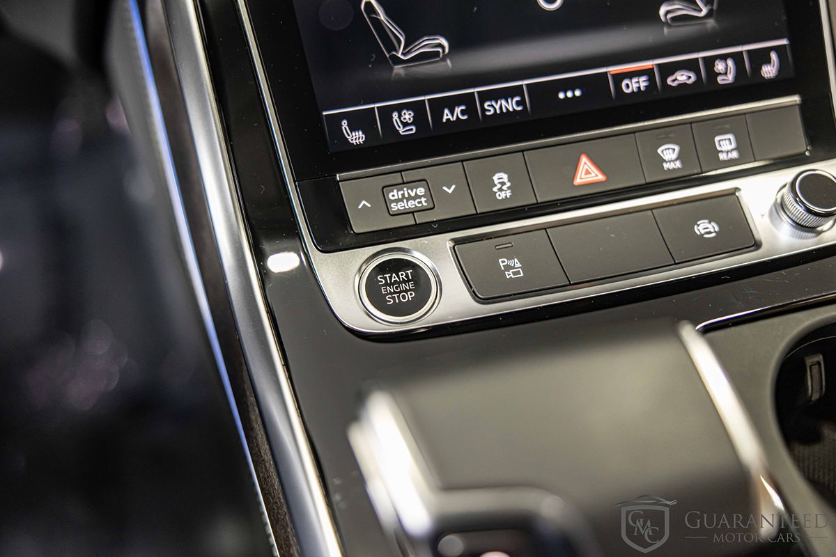 2025 AUDI Q7 - Image 30