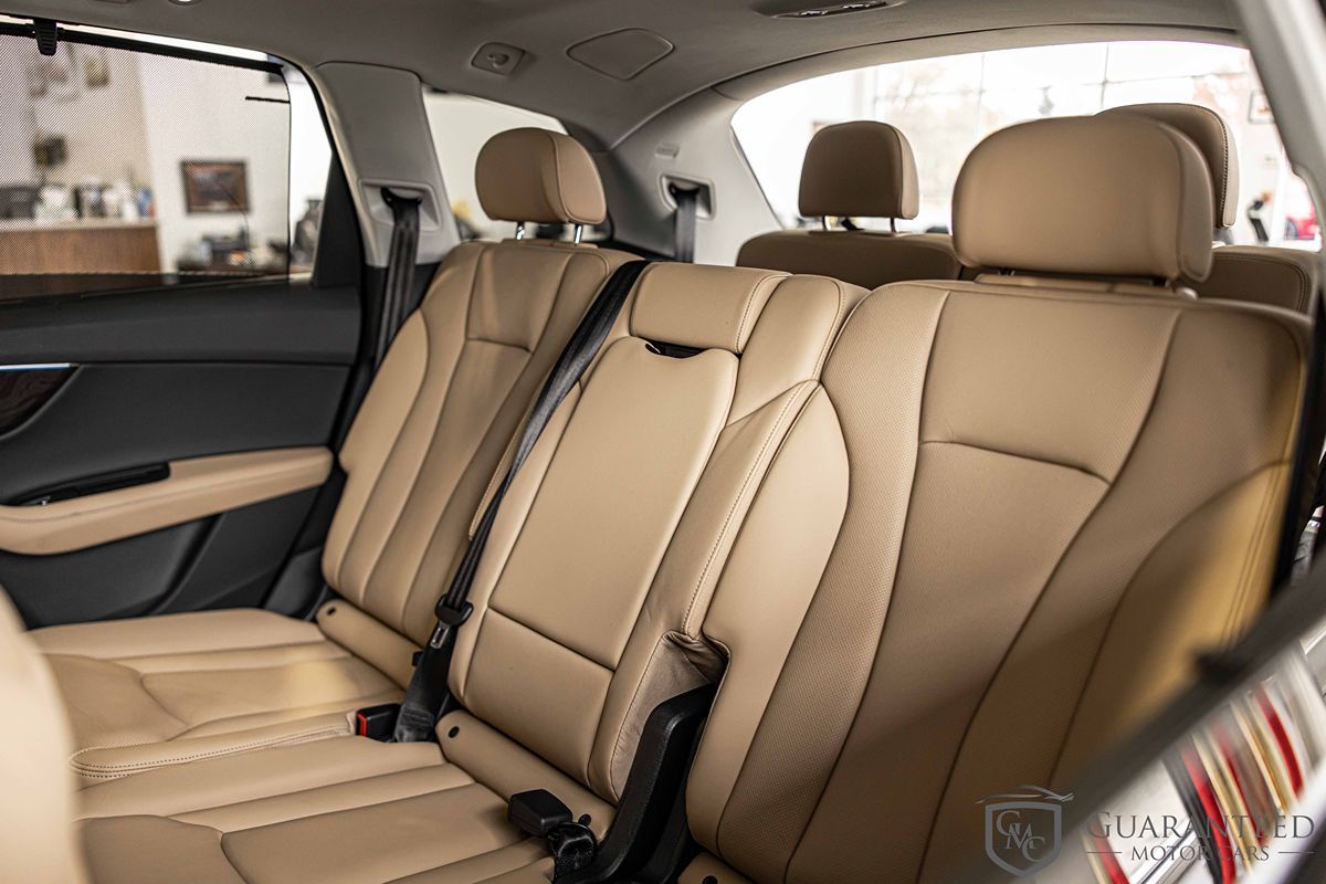 2025 AUDI Q7 - Image 33