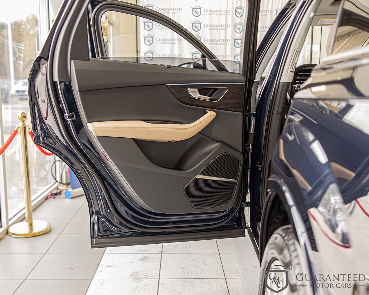 2025 AUDI Q7 - Image 35