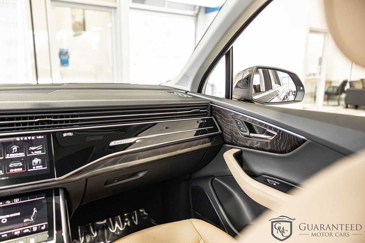 2025 AUDI Q7 - Image 41