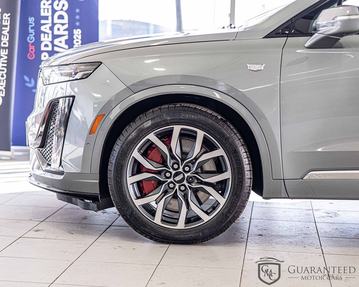 2023 CADILLAC XT6 - Image 6