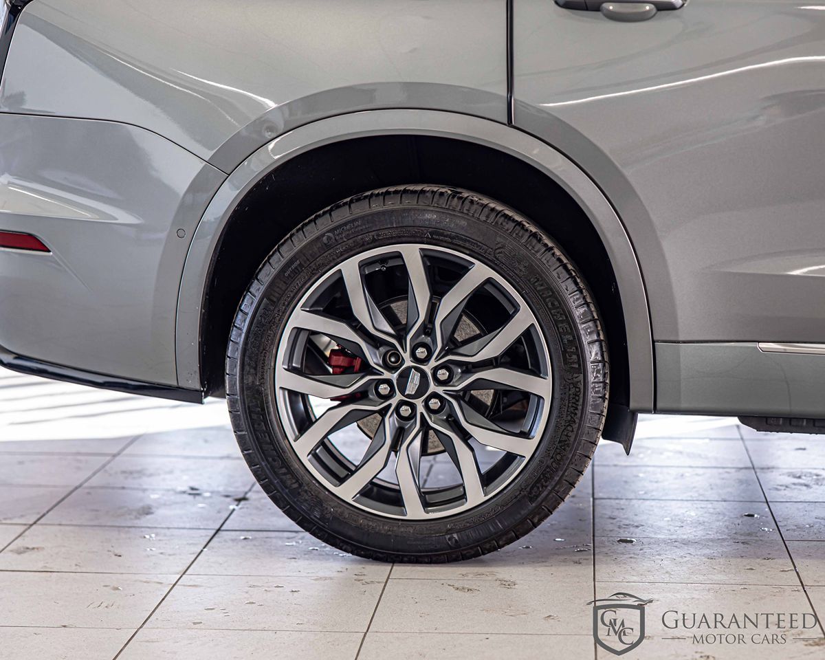 2023 CADILLAC XT6 - Image 9