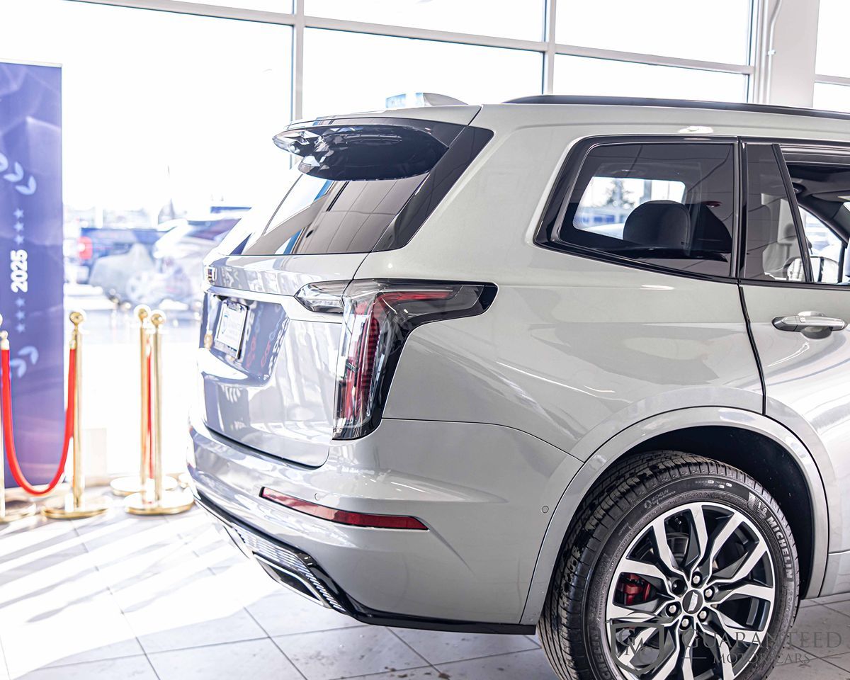 2023 CADILLAC XT6 - Image 12