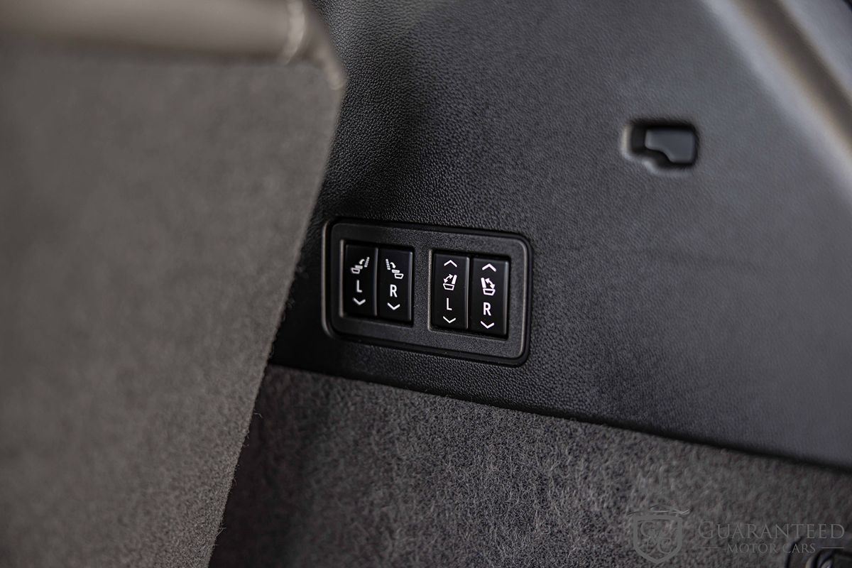 2023 CADILLAC XT6 - Image 17