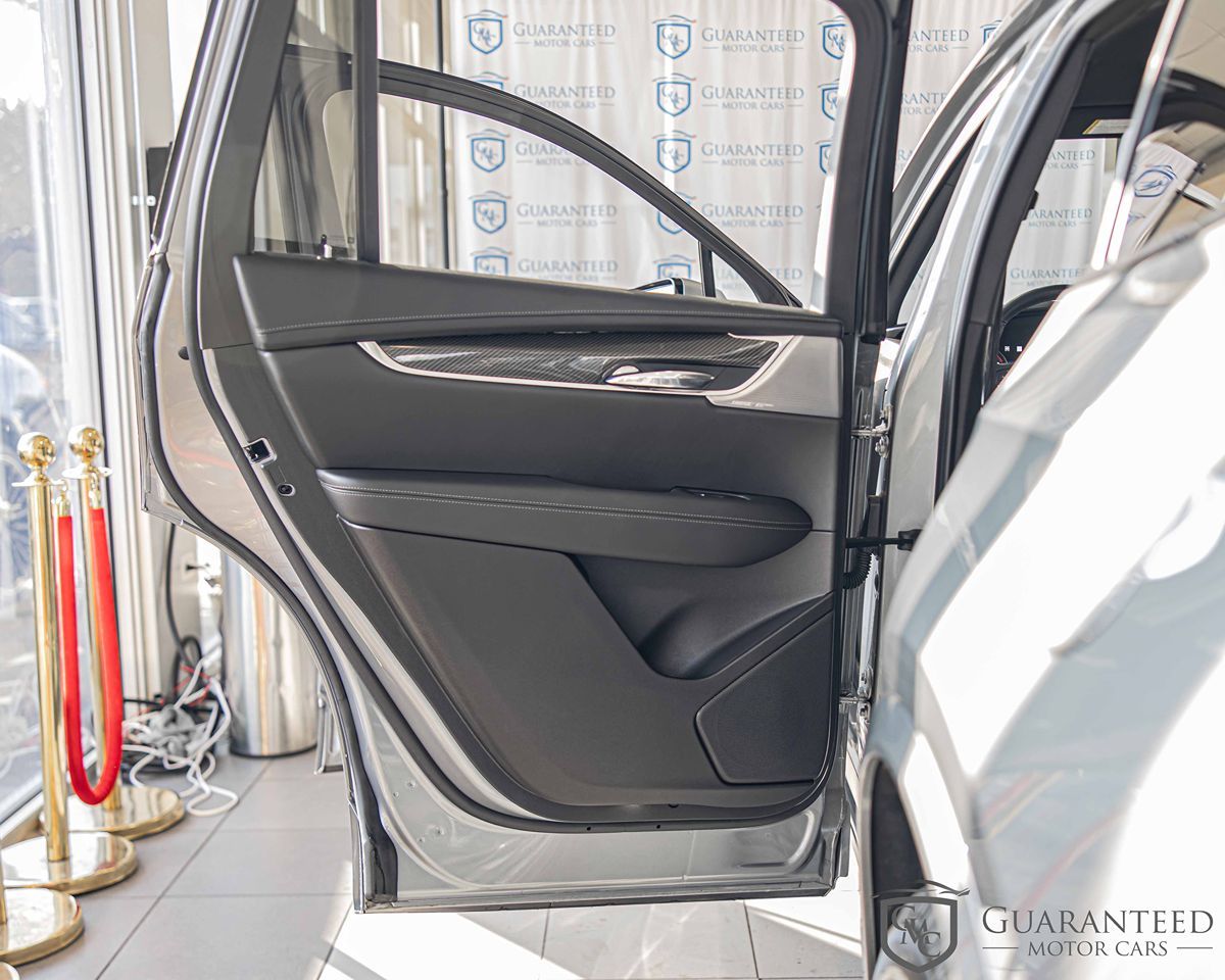 2023 CADILLAC XT6 - Image 35