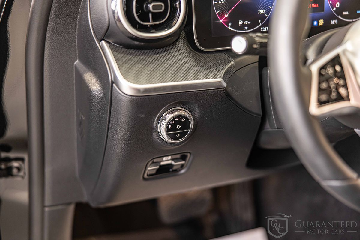 2024 MERCEDES-BENZ C-CLASS - Image 23