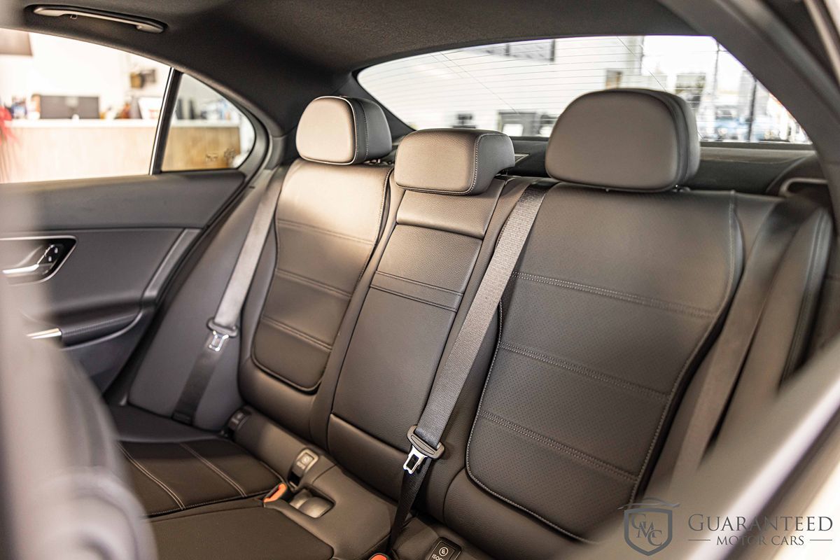 2024 MERCEDES-BENZ C-CLASS - Image 32