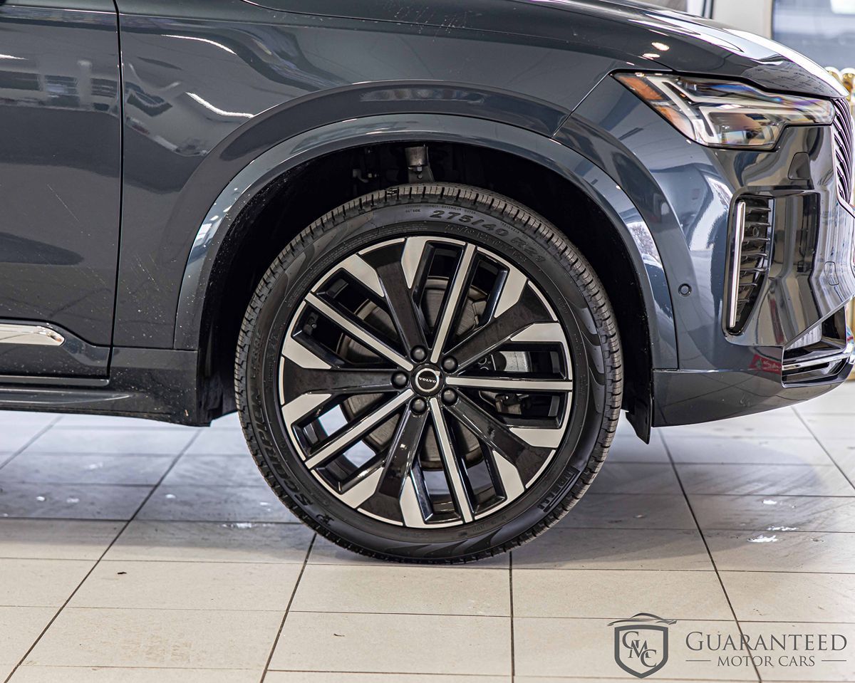 2025 VOLVO XC90 - Image 11