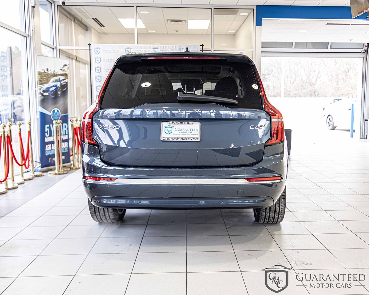 2025 VOLVO XC90 - Image 14