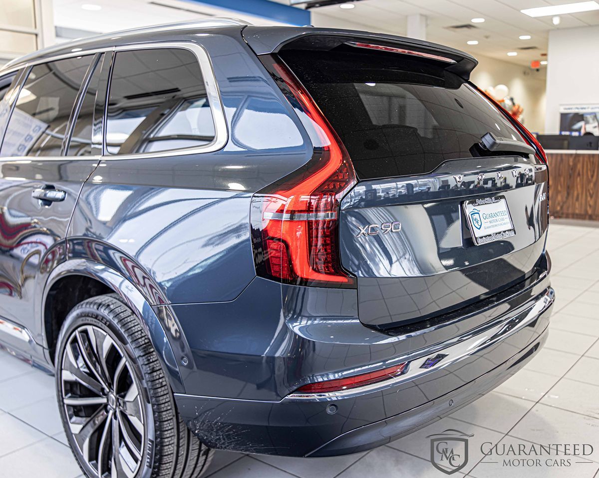 2025 VOLVO XC90 - Image 15
