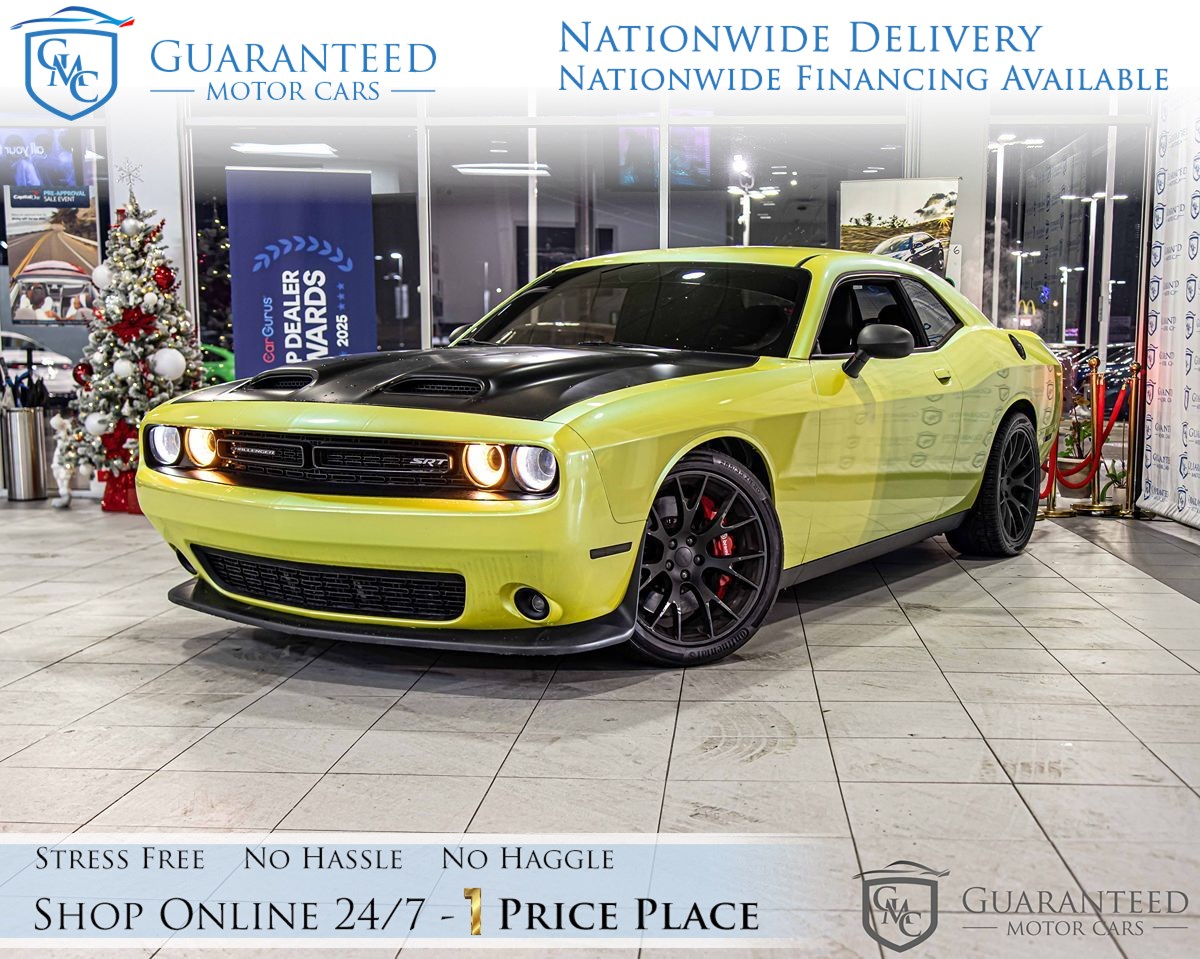 2015 Dodge Challenger SRT 392's photo