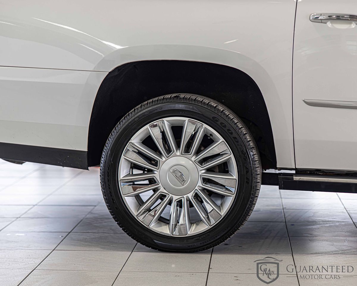 2019 CADILLAC ESCALADE ESV - Image 12
