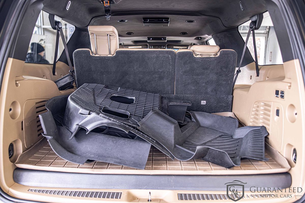 2019 CADILLAC ESCALADE ESV - Image 17