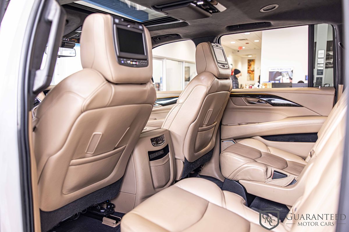 2019 CADILLAC ESCALADE ESV - Image 34