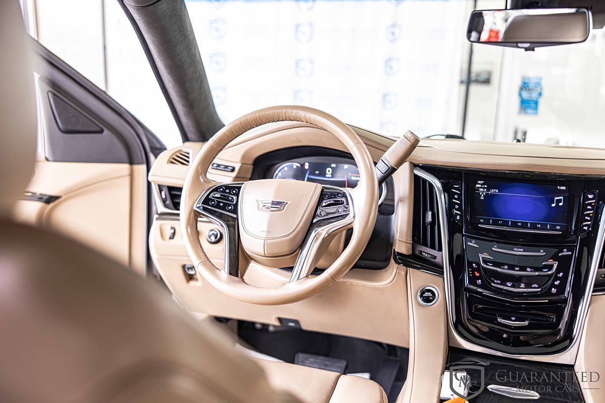 2019 CADILLAC ESCALADE ESV - Image 38