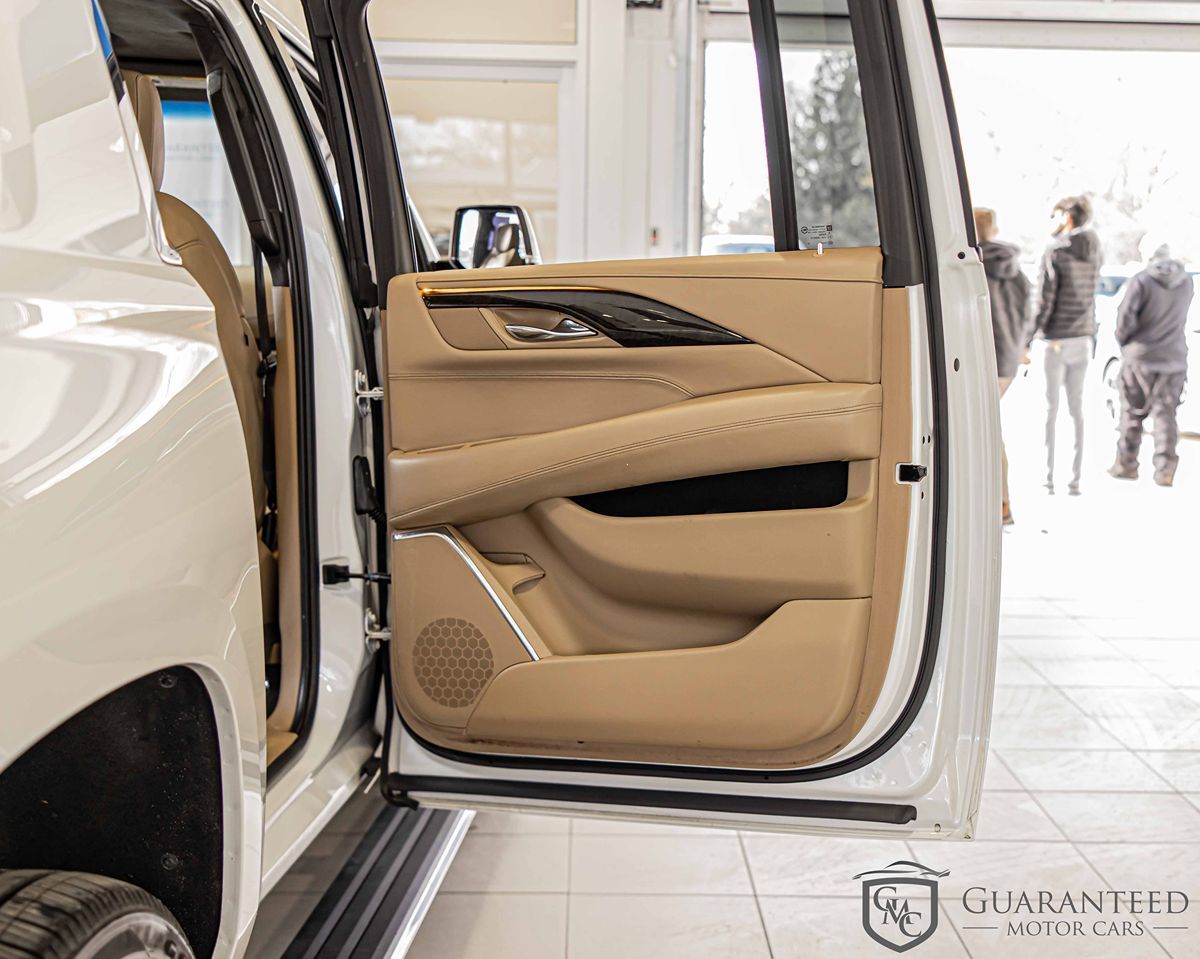 2019 CADILLAC ESCALADE ESV - Image 42