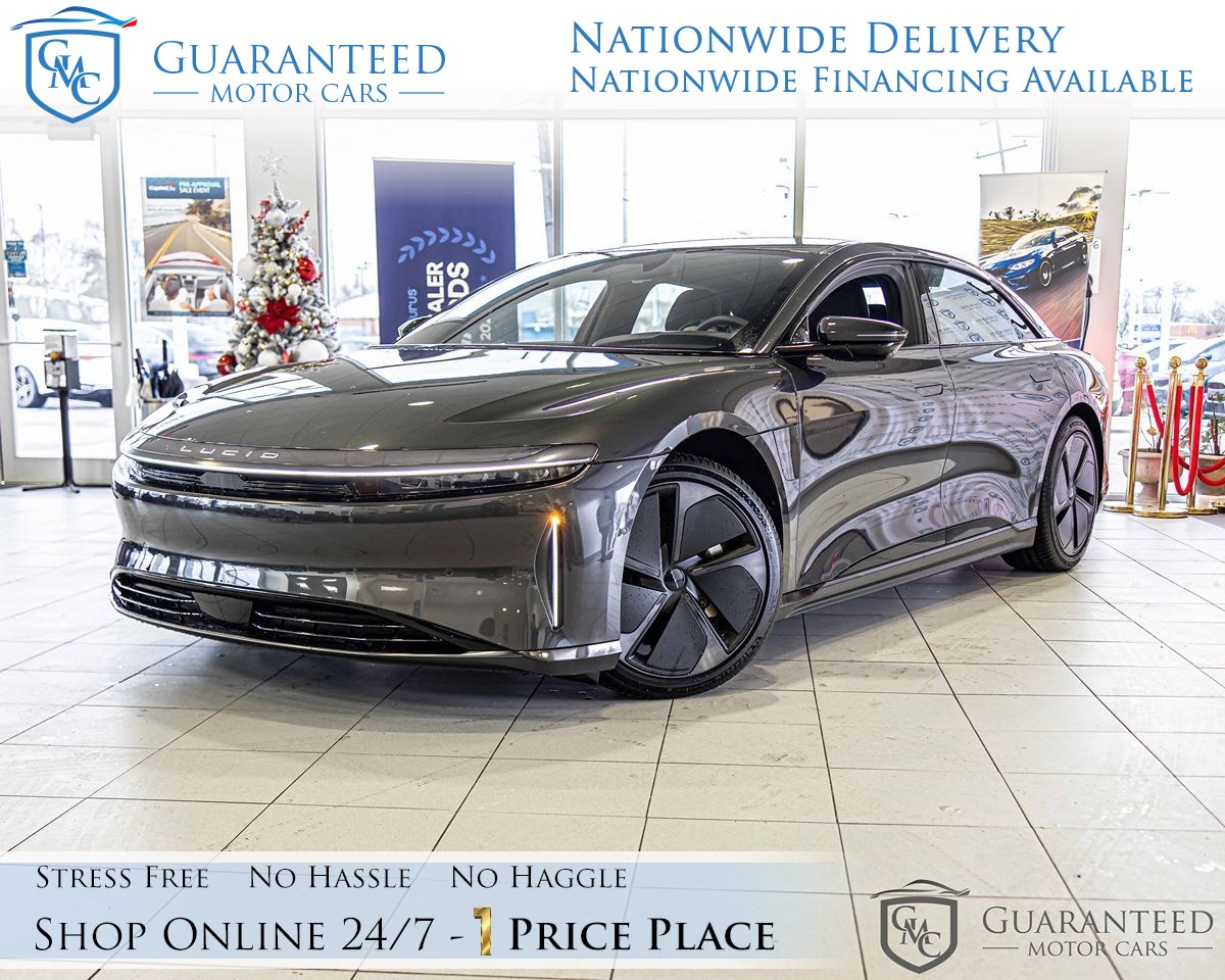 2024 Lucid Air Touring's photo