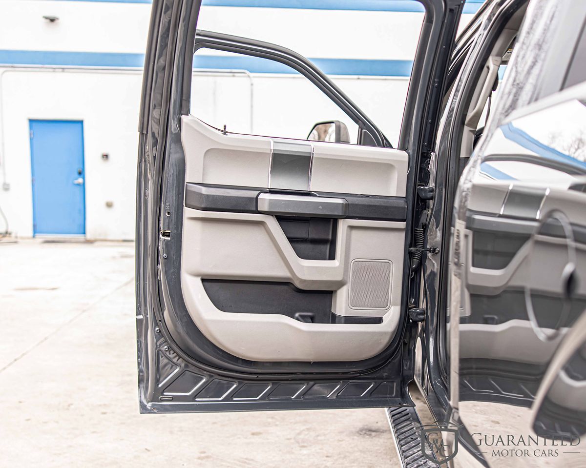 2017 FORD F-150 - Image 30