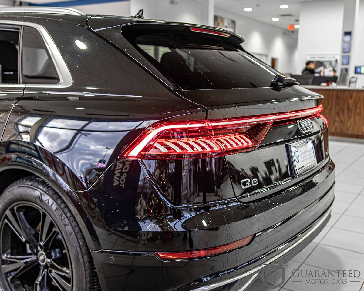 2023 AUDI Q8 - Image 15