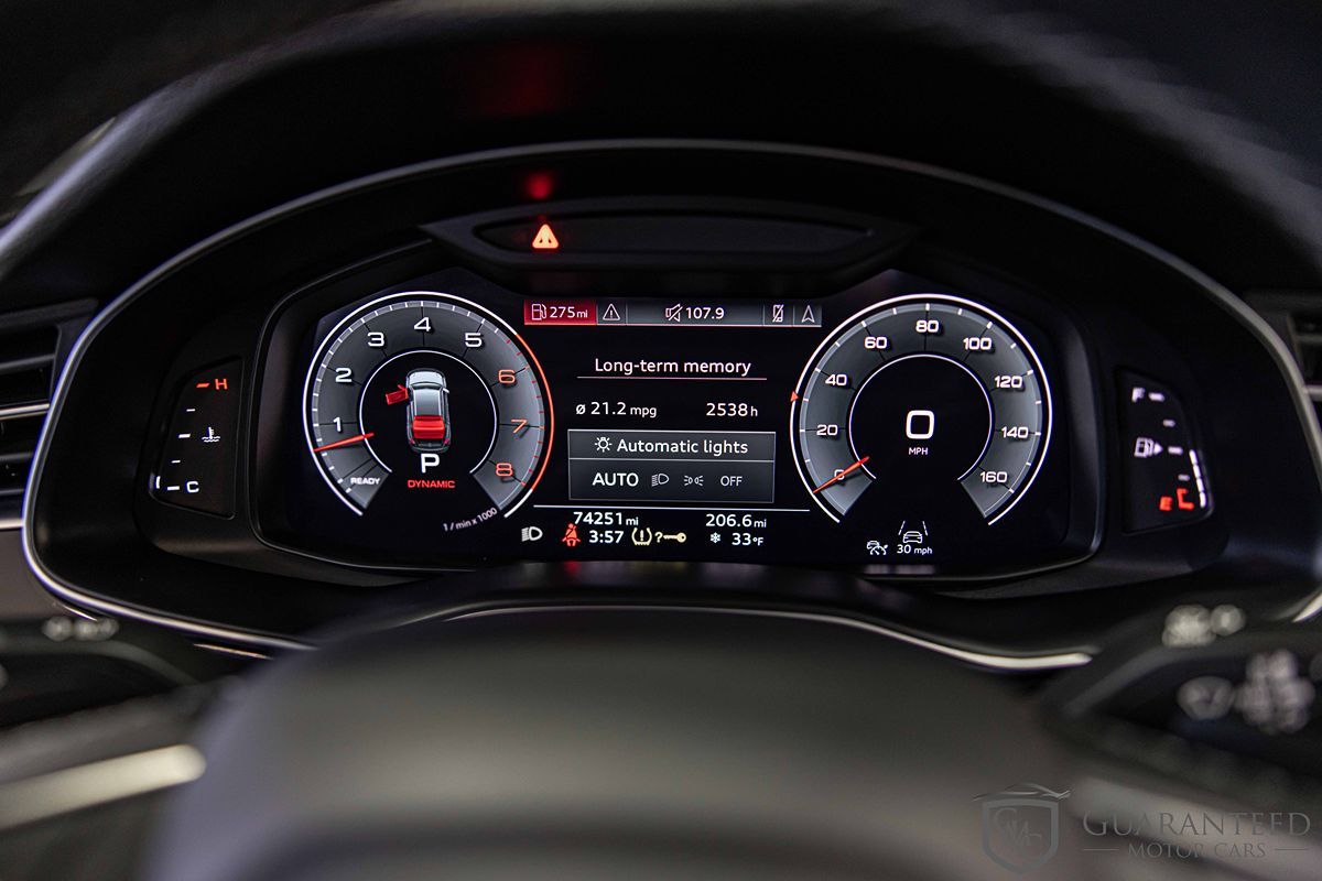 2023 AUDI Q8 - Image 25