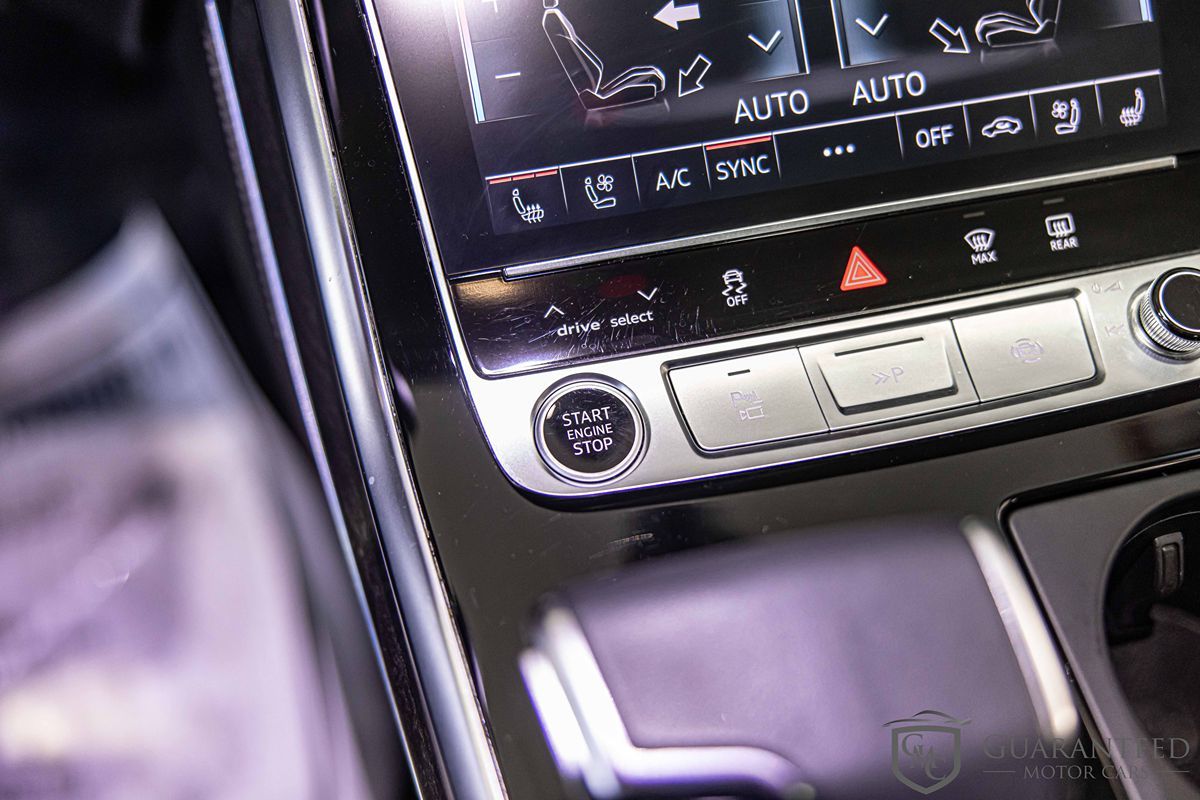 2023 AUDI Q8 - Image 30