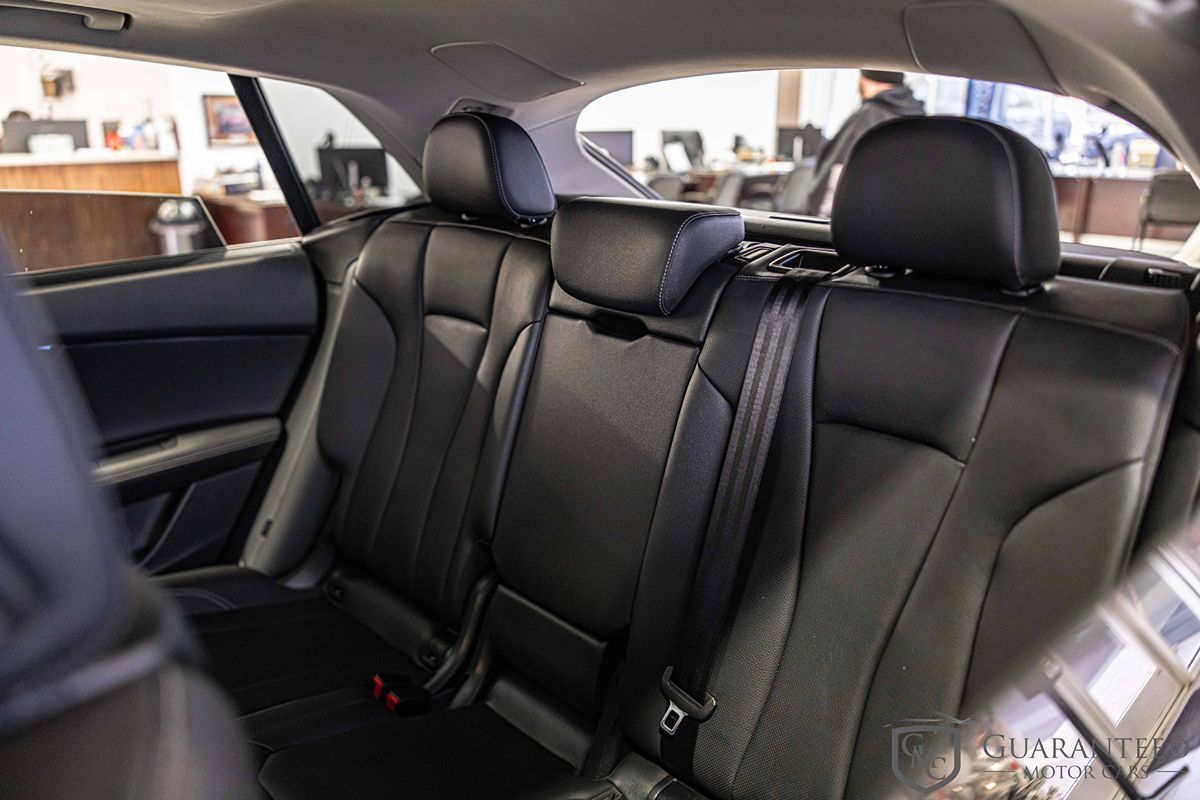 2023 AUDI Q8 - Image 33