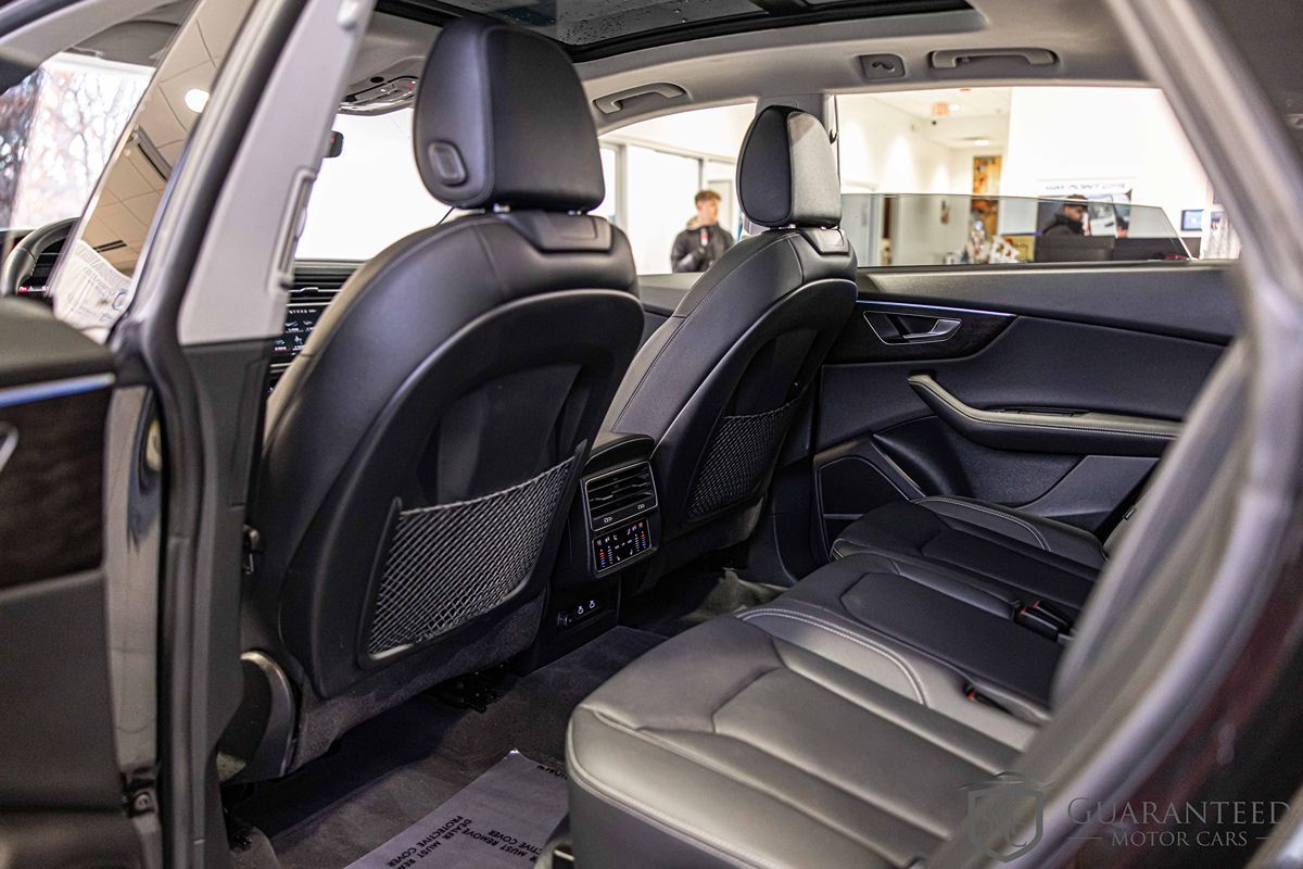 2023 AUDI Q8 - Image 34