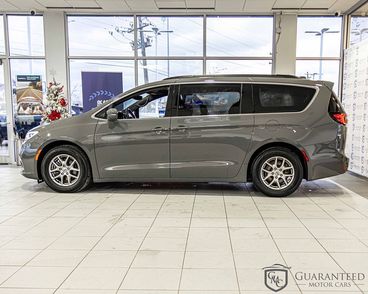2022 CHRYSLER PACIFICA - Image 7