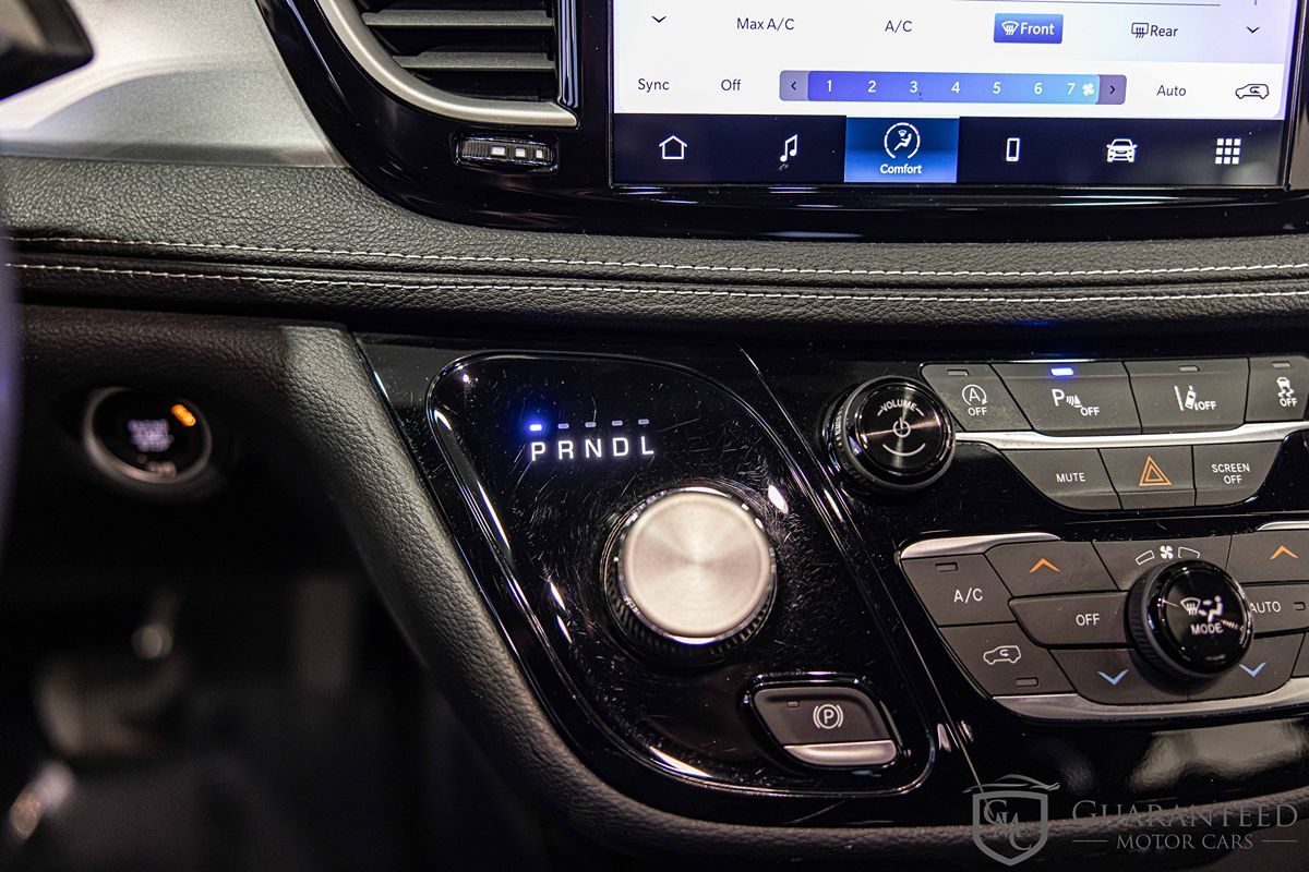 2022 CHRYSLER PACIFICA - Image 29