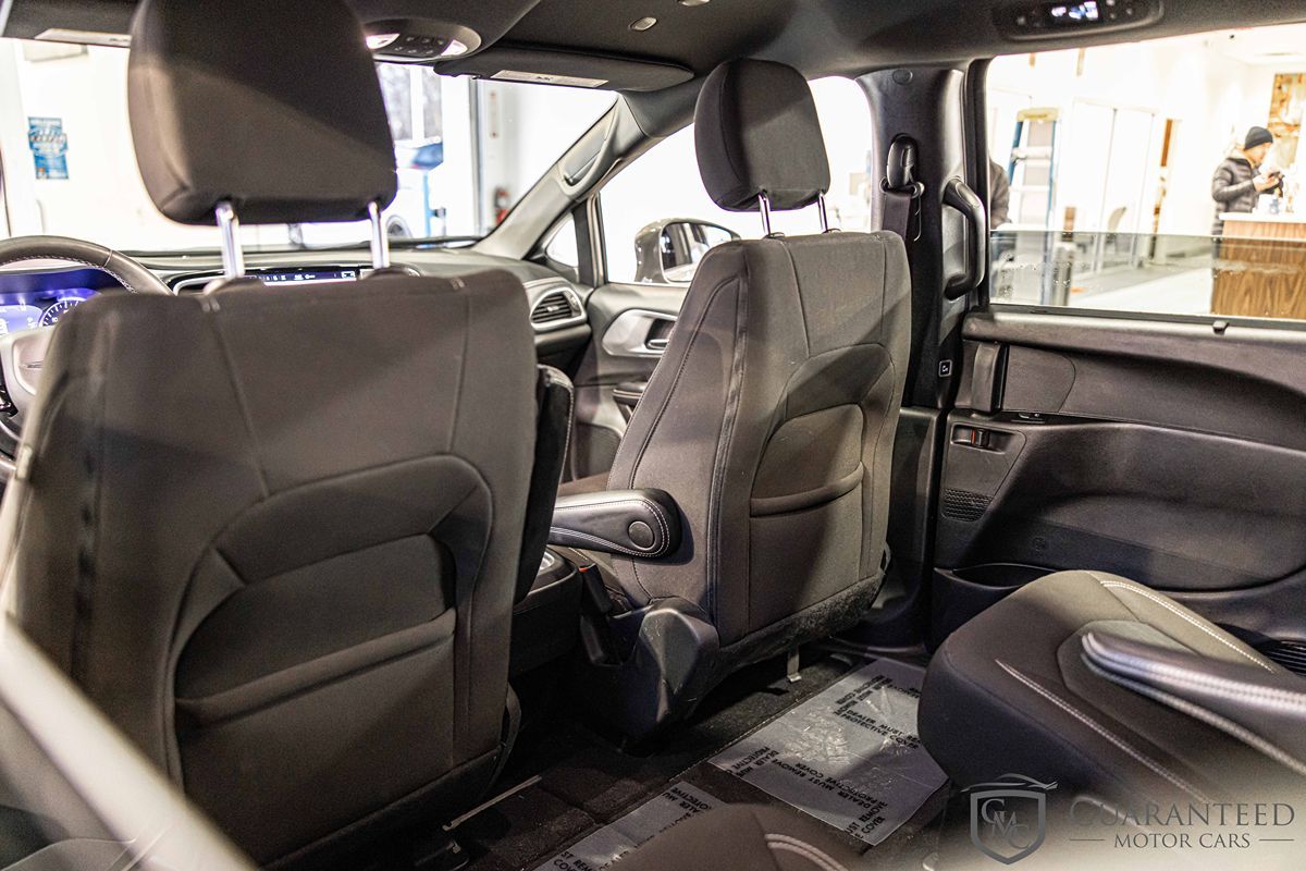 2022 CHRYSLER PACIFICA - Image 33