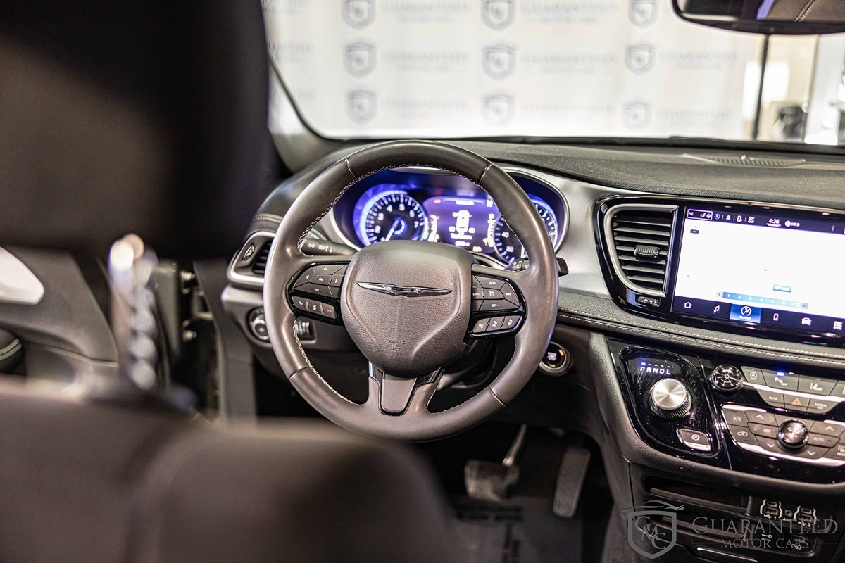 2022 CHRYSLER PACIFICA - Image 36