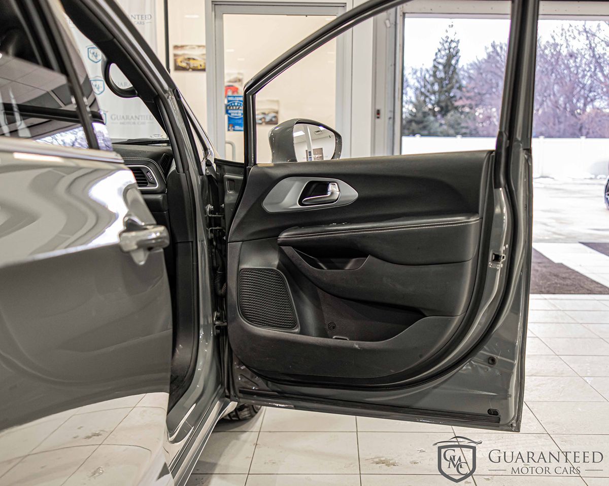 2022 CHRYSLER PACIFICA - Image 39
