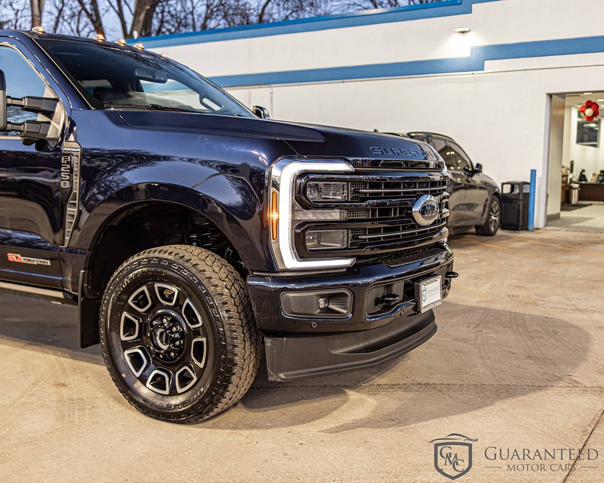 2025 FORD F-250 - Image 4