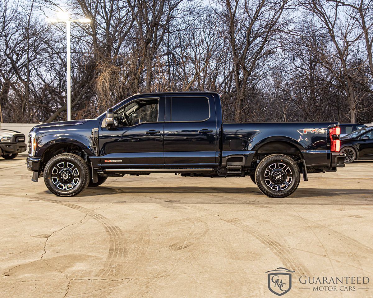 2025 FORD F-250 - Image 8