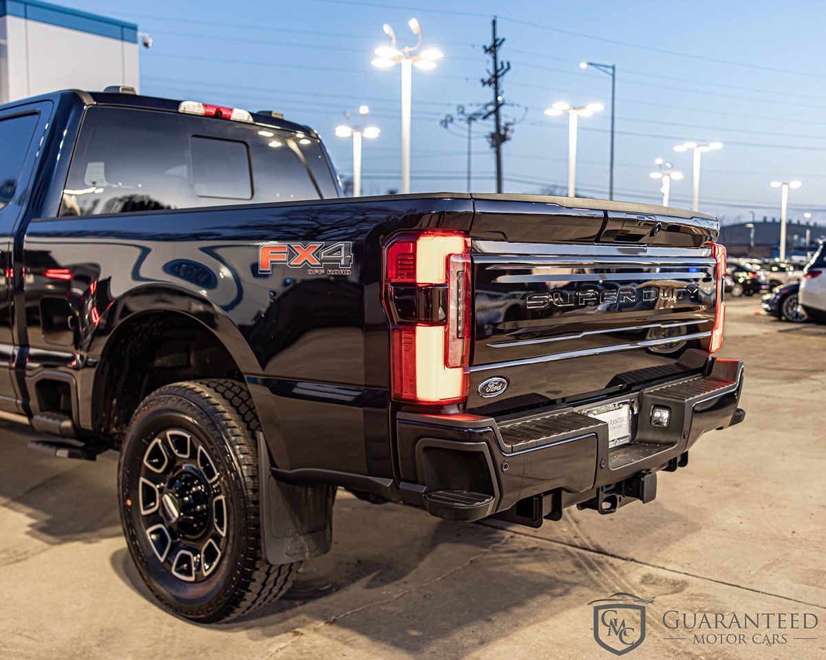 2025 FORD F-250 - Image 14