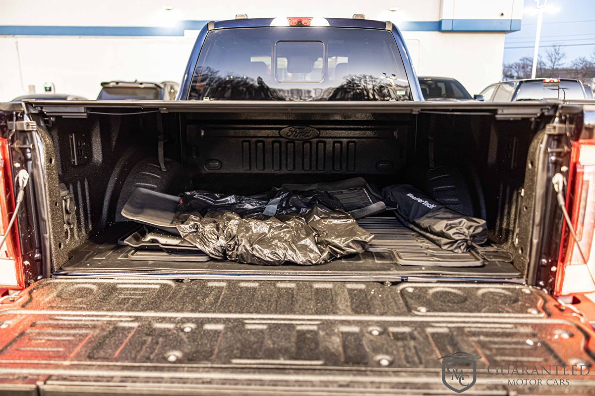 2025 FORD F-250 - Image 15