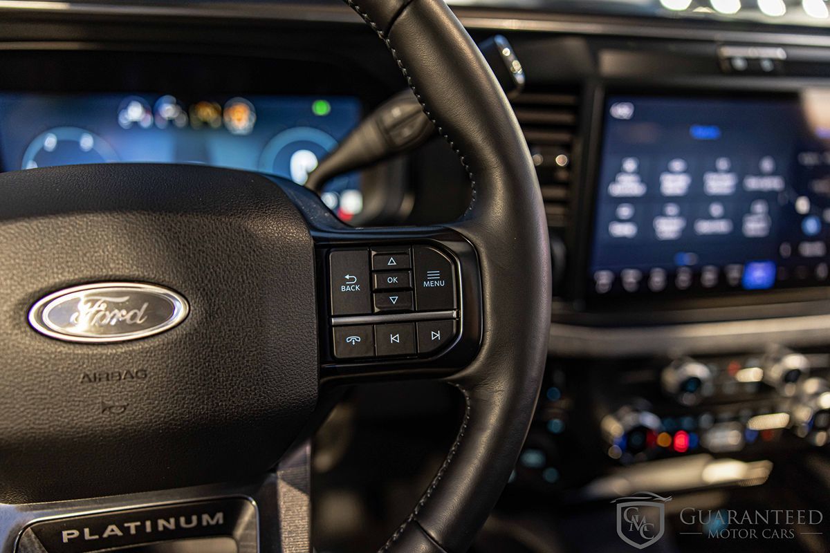 2025 FORD F-250 - Image 24