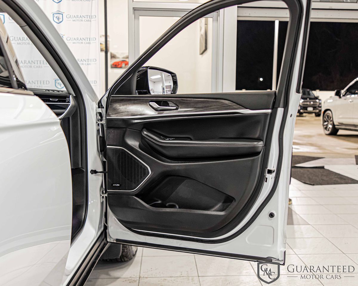 2022 JEEP GRAND CHEROKEE - Image 39